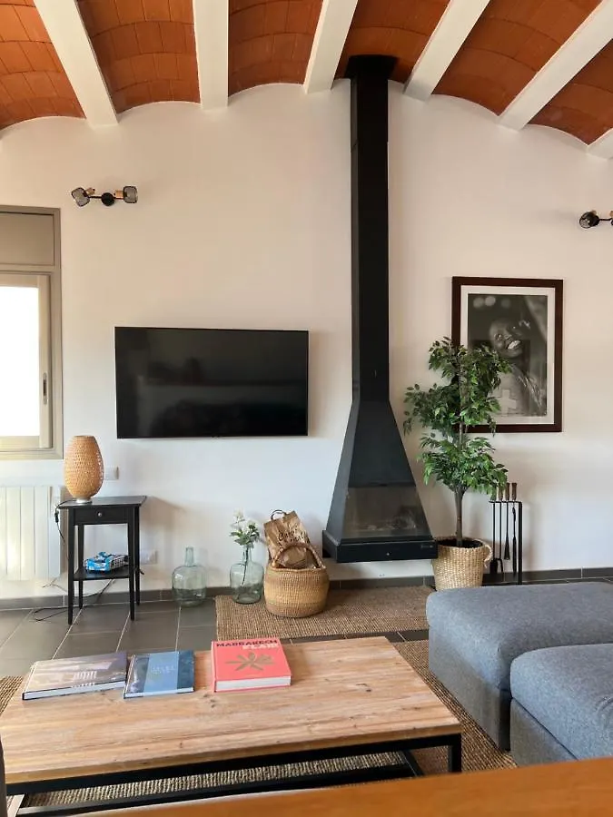 Big Family House In The Center Of El Port De La Selva Apartment