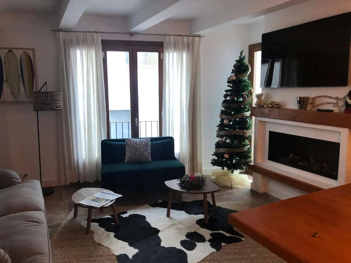 Big Family House In The Center Of El Port De La Selva Διαμέρισμα