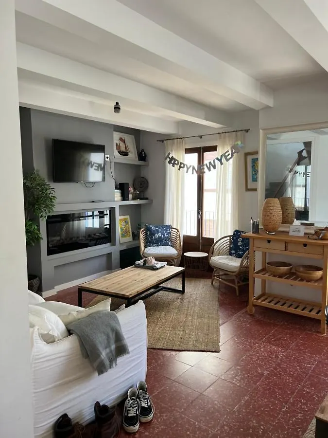 Big Family House In The Center Of El Port De La Selva Διαμέρισμα