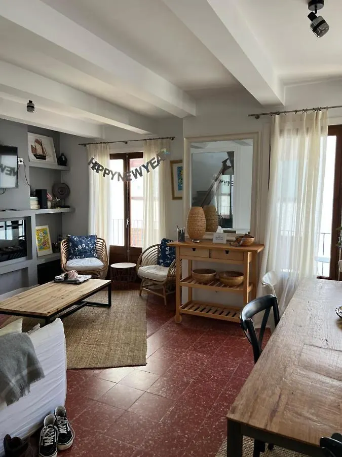 Big Family House In The Center Of El Port De La Selva Διαμέρισμα